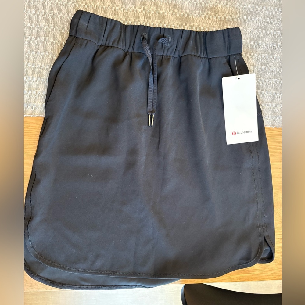 On the fly skirt